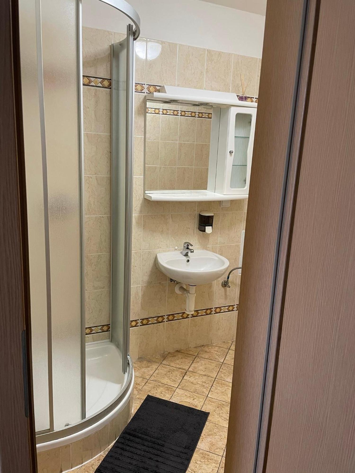 Orlovna Sitborice Quarto foto